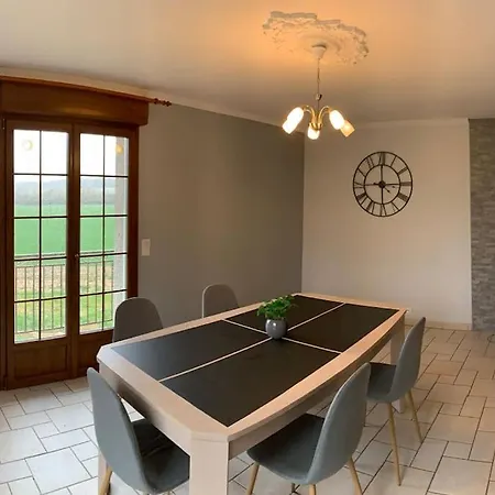 Maison De Campagne Proche De Sezanne Avec Parking *
