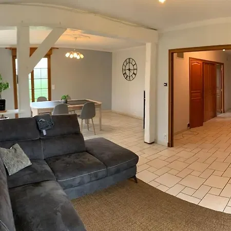 Maison De Campagne Proche De Sezanne Avec Parking *